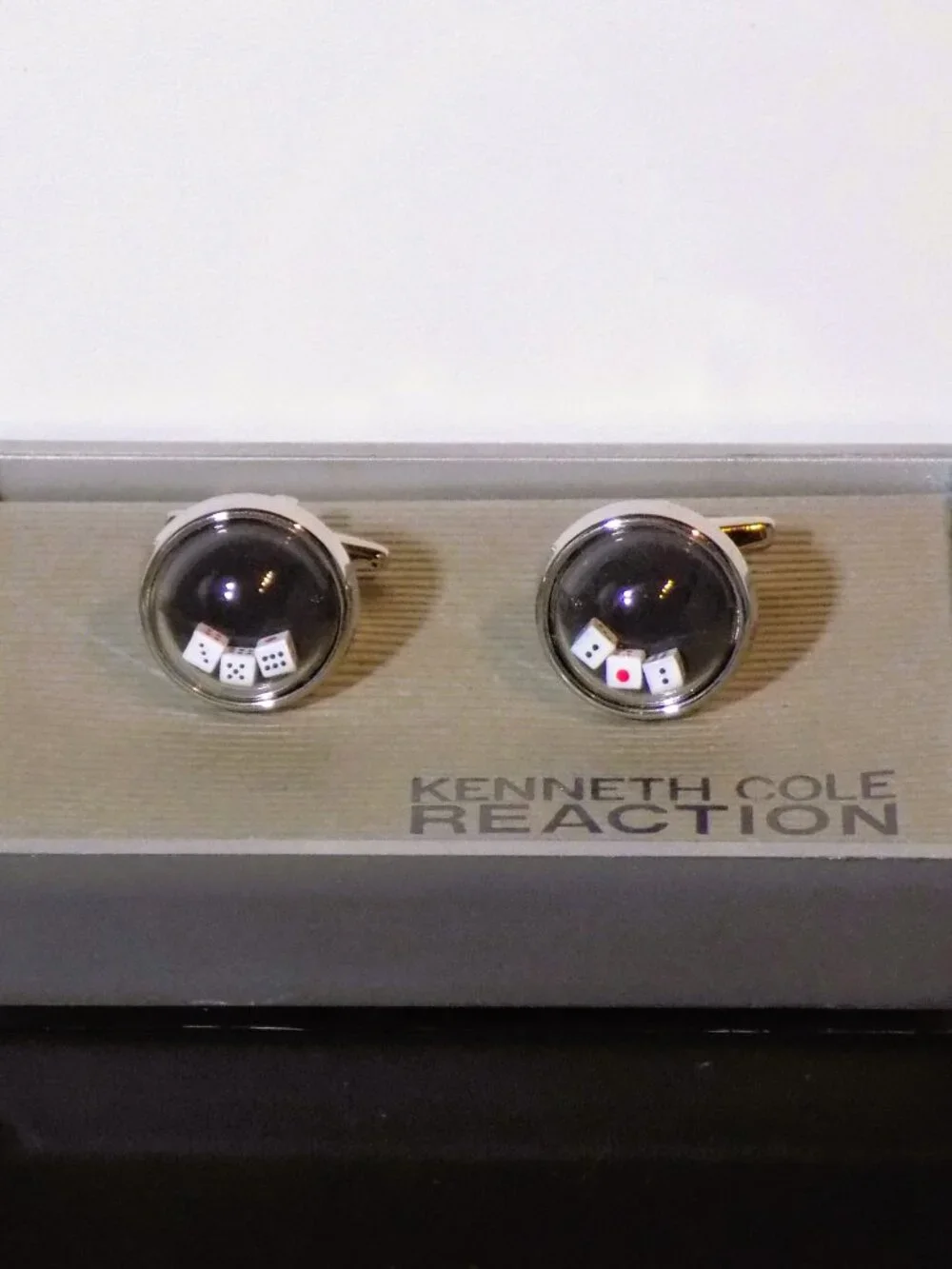 Vintage Kenneth Cole Reaction Novelty Cufflinks Mini Floating Dice in Globes